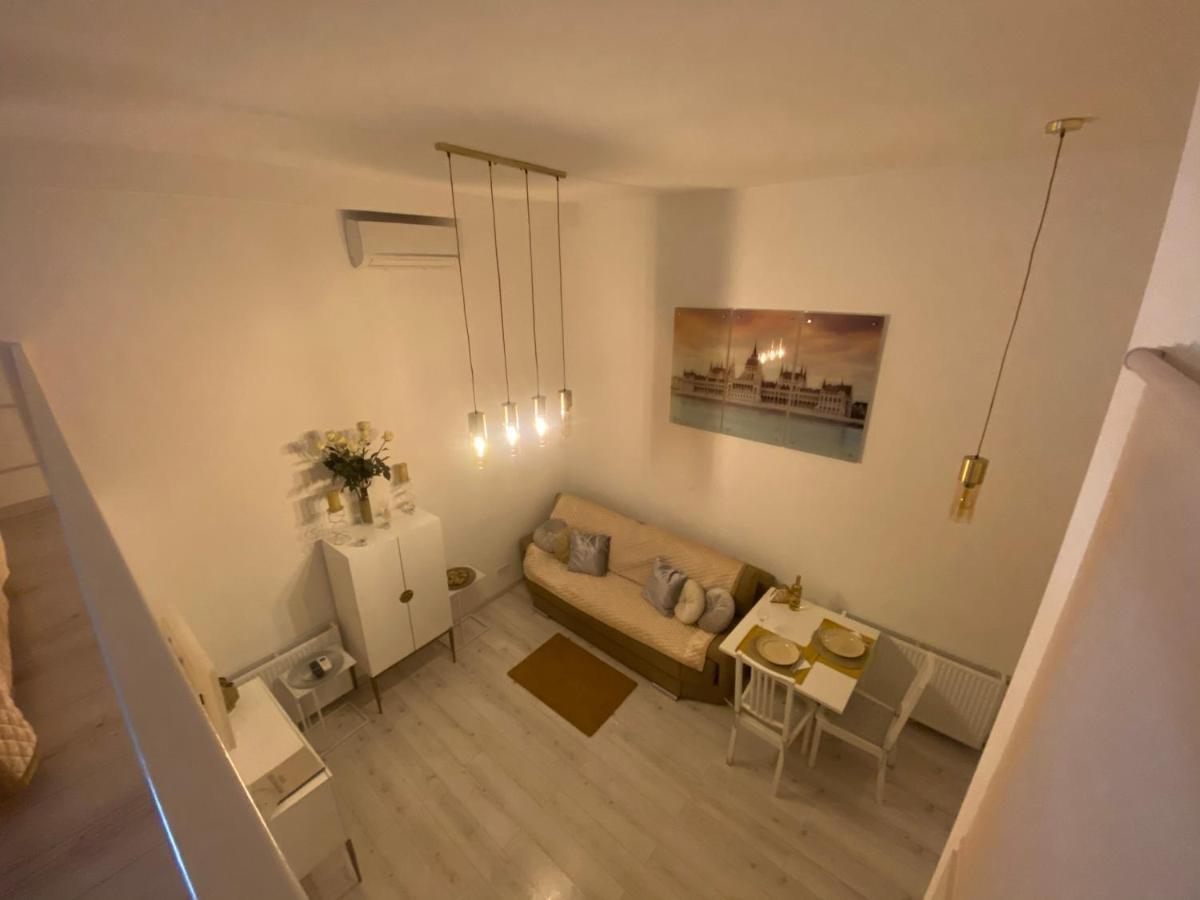 Apartman Dessewffy Utca 5 *